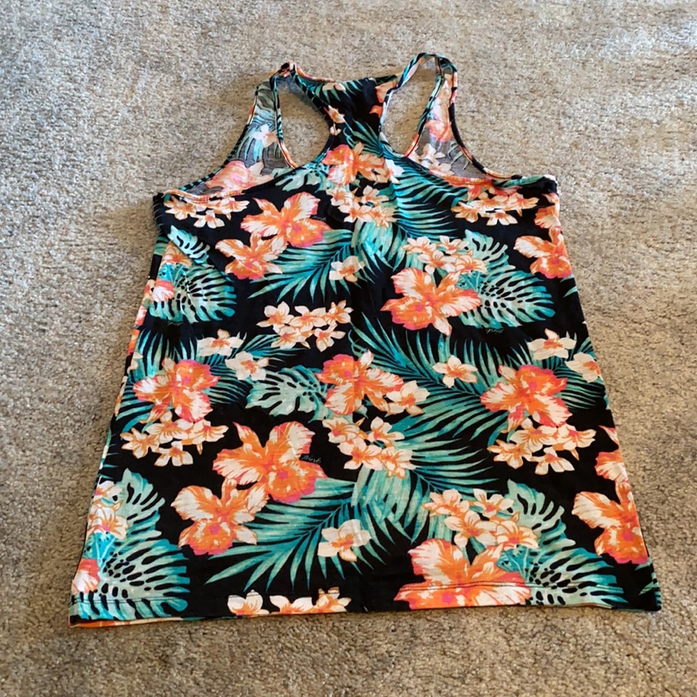 VS Pink Razor Back Tank - Picture 3 of 3